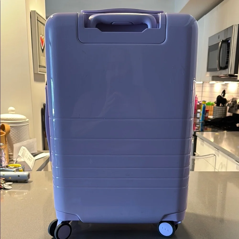 Monos x Magnolia Bakery carry on roller suitcase - Picture 7 of 17